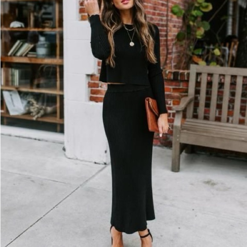 Elegant Knit Black Maxi Skirt & Top Set